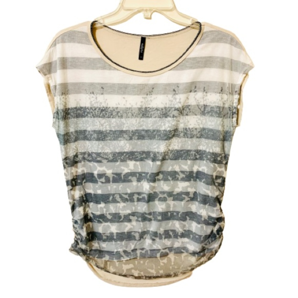 ✨4/$25✨ Y2K Edista Top/Blouse - Cream/Grey - Size Medium